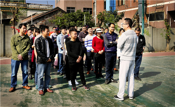 建廠18周年開(kāi)幕會(huì)王總講話 建廠18周年開(kāi)幕會(huì)王總講話